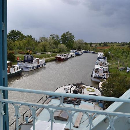 L'instant Canal Capestang Extérieur photo