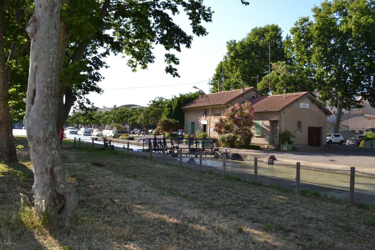 L'instant Canal Capestang Extérieur photo